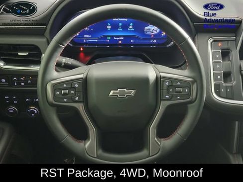 Used 2024 Chevrolet Suburban RST w/ Luxury Package AWD/4WD image 26