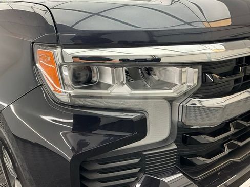 Used 2023 Chevrolet Silverado 1500 LT AWD/4WD image 22
