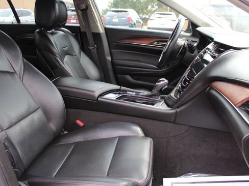 Used 2018 Cadillac CTS Luxury image 9