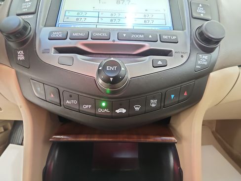 Used 2007 Honda Accord EX-L image 19