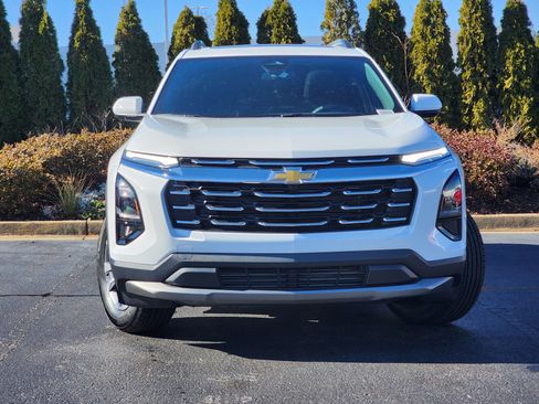 New 2026 Chevrolet Equinox LT AWD/4WD image 5