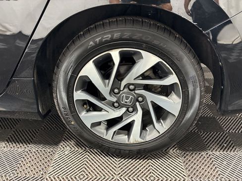 Used 2016 Honda Civic EX image 32