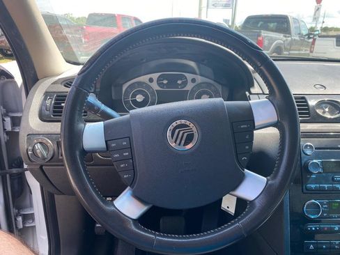 Used 2009 Mercury Sable Premier FWD image 28