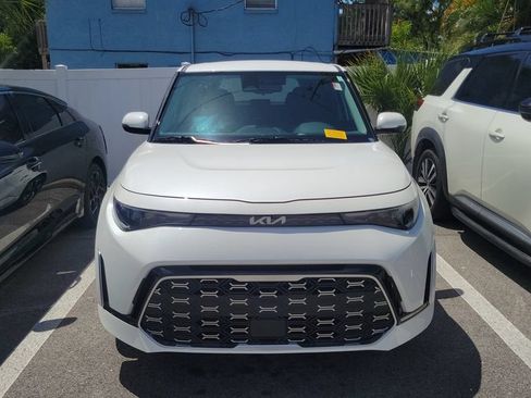 Used 2024 Kia Soul GT-Line w/ Option Group 020 FWD image 4