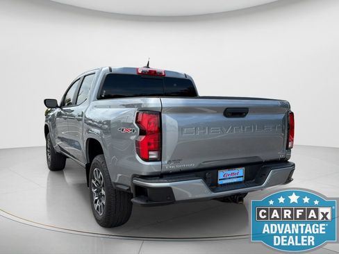 Used 2024 Chevrolet Colorado LT w/ LT Convenience Package III AWD/4WD image 3