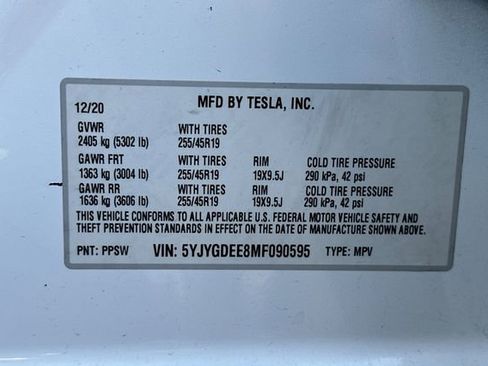 Used 2021 Tesla Model Y Long Range image 33