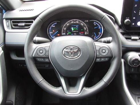 Used 2023 Toyota RAV4 XSE AWD/4WD image 23