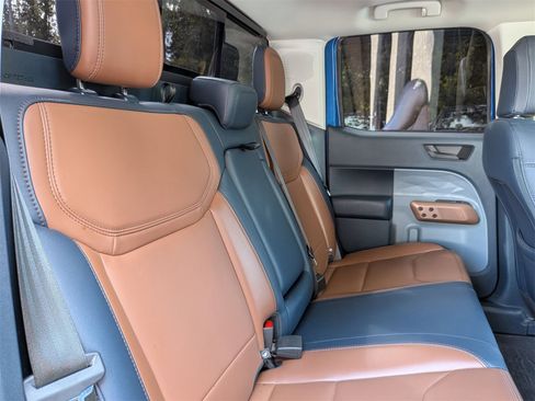 Used 2024 Ford Maverick Lariat w/ FX4 Off-Road Package image 34