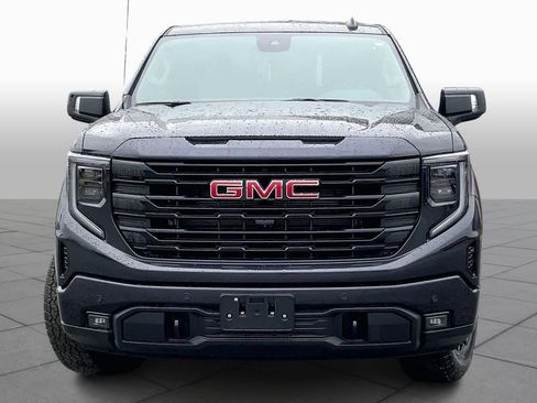New 2026 GMC Sierra 1500 Elevation image 3