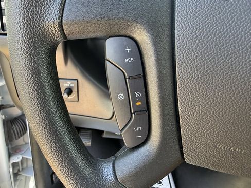 Used 2025 GMC Savana 2500 w/ Driver Convenience Package RWD image 8