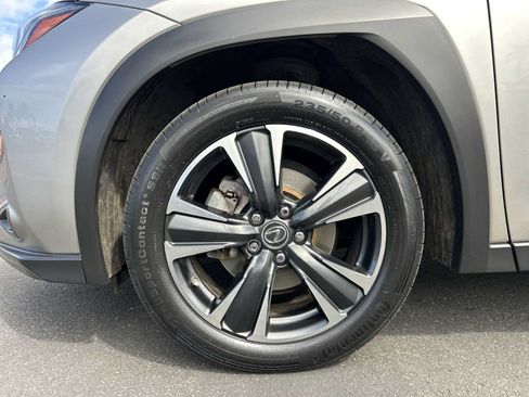 Used 2022 Lexus UX 200 FWD image 17