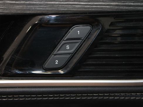 Used 2022 Jeep Wagoneer Series II image 43