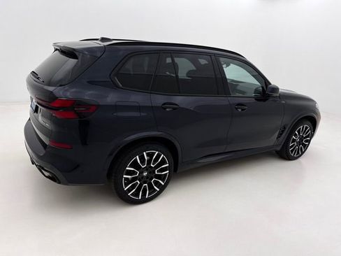 Certified 2024 BMW X5 xDrive40i w/ M Sport Package AWD/4WD image 6
