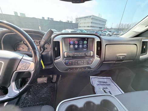 Used 2016 GMC Sierra 2500 SLE w/ SLE Preferred Package image 17