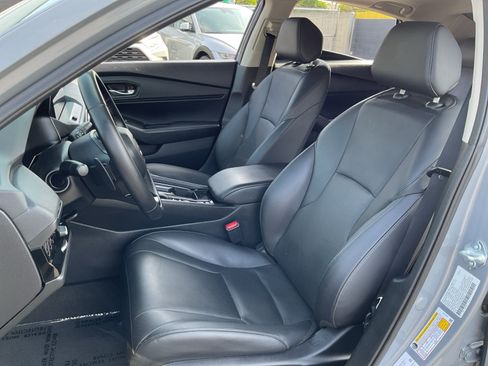 Used 2025 Honda Accord EX-L image 18