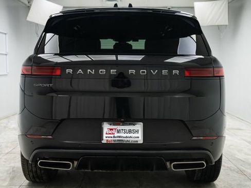 Used 2025 Land Rover Range Rover Sport AWD/4WD image 7