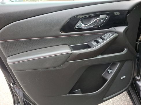 Certified 2023 Chevrolet Traverse RS w/ LPO, Floor Liner Package image 13