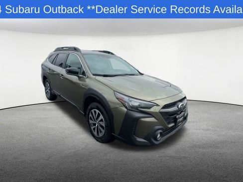 Used 2024 Subaru Outback Premium AWD/4WD image 2