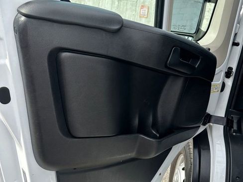Used 2021 RAM ProMaster 2500 FWD image 8