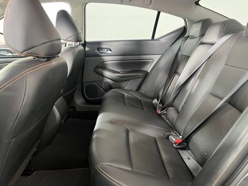 Used 2022 Nissan Altima 2.5 SR w/ Midnight Edition Package FWD image 39