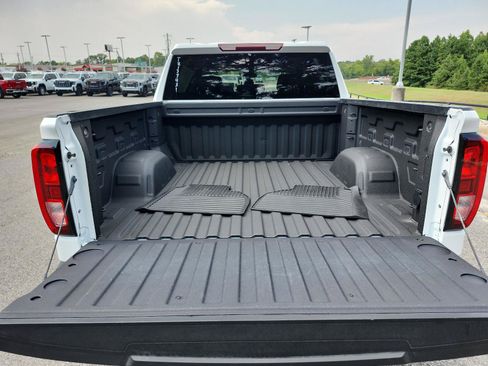 Certified 2026 GMC Sierra 1500 Pro w/ Graphite Edition AWD/4WD image 11