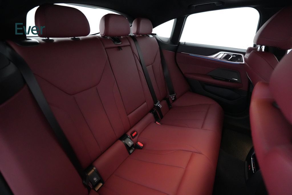 Used 2023 BMW i4 eDrive40 w/ M Sport Package RWD image 5