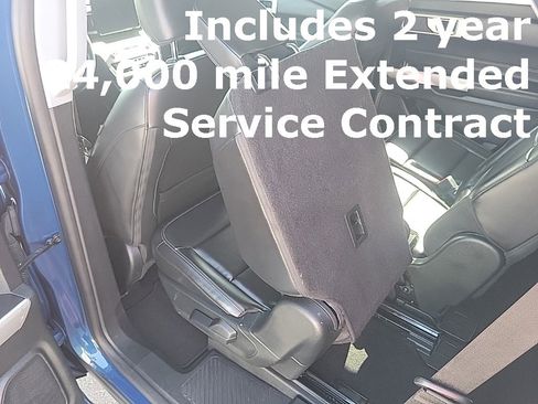 Used 2022 Ford Explorer XLT w/ Equipment Group 202A image 38