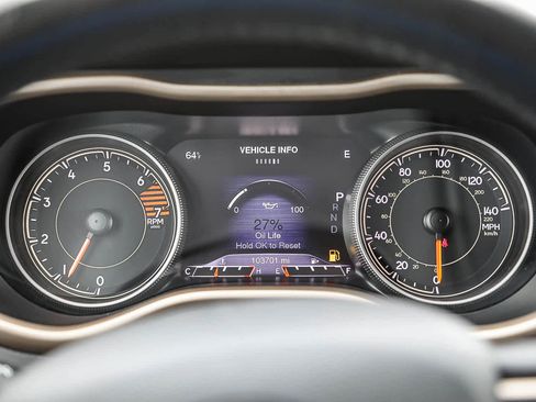 Used 2018 Jeep Cherokee Limited FWD image 22