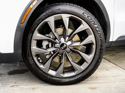 Used 2021 Kia Sorento SX Prestige image 3