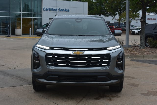 New 2027 Chevrolet Equinox LT w/ Safety and Technology Package FWD image 2