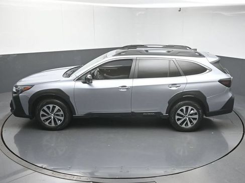 Certified 2024 Subaru Outback Premium AWD/4WD image 46