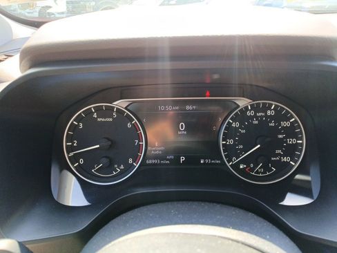 Used 2021 Nissan Rogue SV w/ Premium Package AWD/4WD image 9