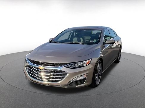 Used 2024 Chevrolet Malibu LT image 4