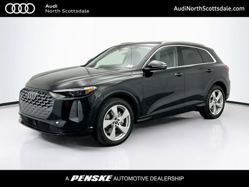 Used 2025 Audi Q5 Prestige AWD/4WD image 1