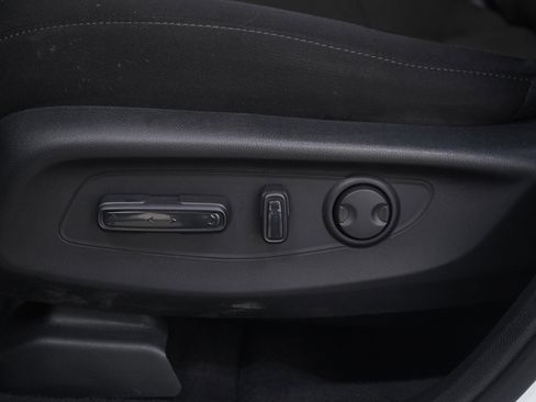 Used 2023 Honda CR-V EX image 27