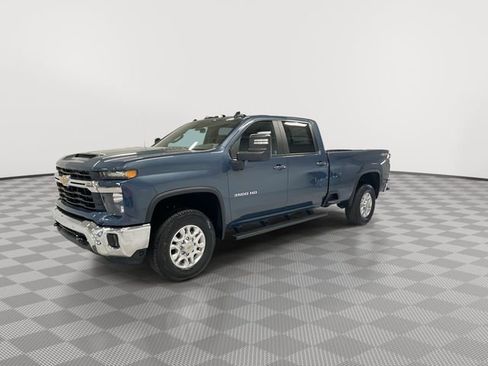 New 2025 Chevrolet Silverado 3500 LT w/ Safety Package image 5