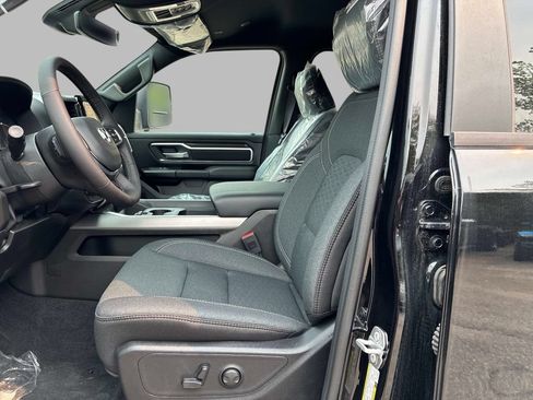 New 2026 RAM 1500 Big Horn AWD/4WD image 10