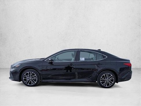 New 2026 Toyota Camry XLE image 5