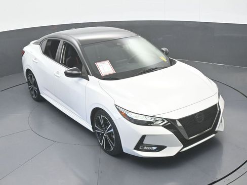 Used 2021 Nissan Sentra SR FWD image 48