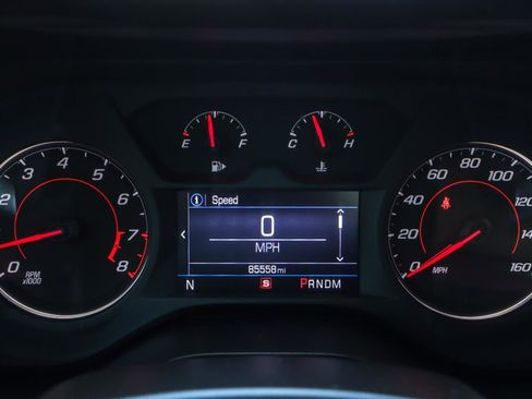 Used 2021 Chevrolet Camaro LS RWD image 6