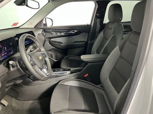 Used 2024 Chevrolet TrailBlazer LT w/ Convenience Package image 22