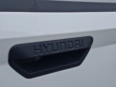 Used 2025 Hyundai Santa Cruz SEL FWD image 31
