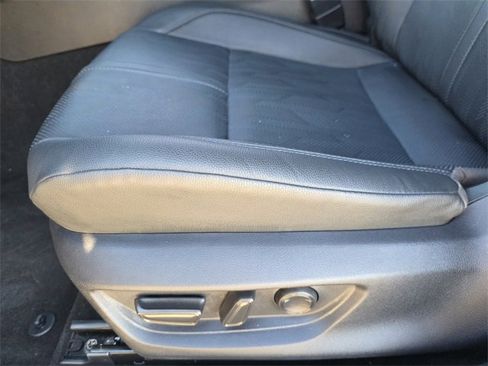 Used 2025 Toyota Camry XSE image 15