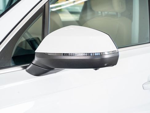 Used 2021 Audi Q7 2.0T Premium Plus w/ Executive Package image 22