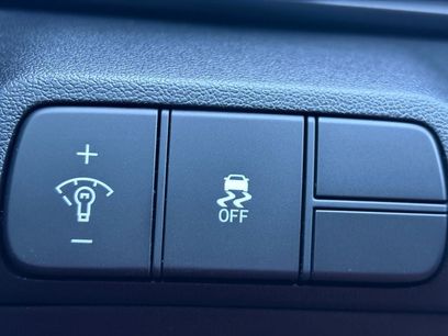 New 2025 Hyundai Elantra Sport