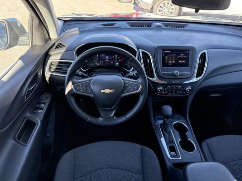 Used 2024 Chevrolet Equinox LT image 13