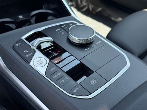 New 2026 BMW 330i Sedan w/ Premium Package image 24