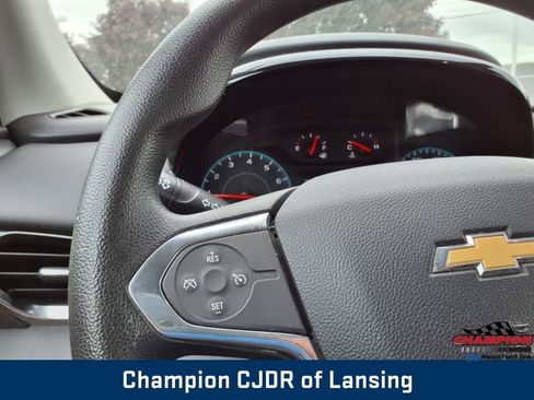 Used 2019 Chevrolet Traverse LS image 12