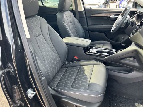 Used 2023 Buick Envision Avenir AWD/4WD image 27