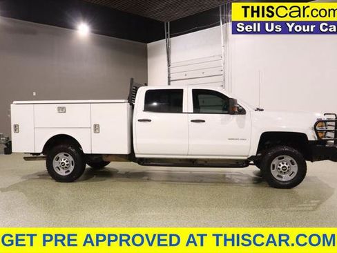 Used 2018 Chevrolet Silverado 2500 W/T w/ Snow Plow Prep Package AWD/4WD image 9
